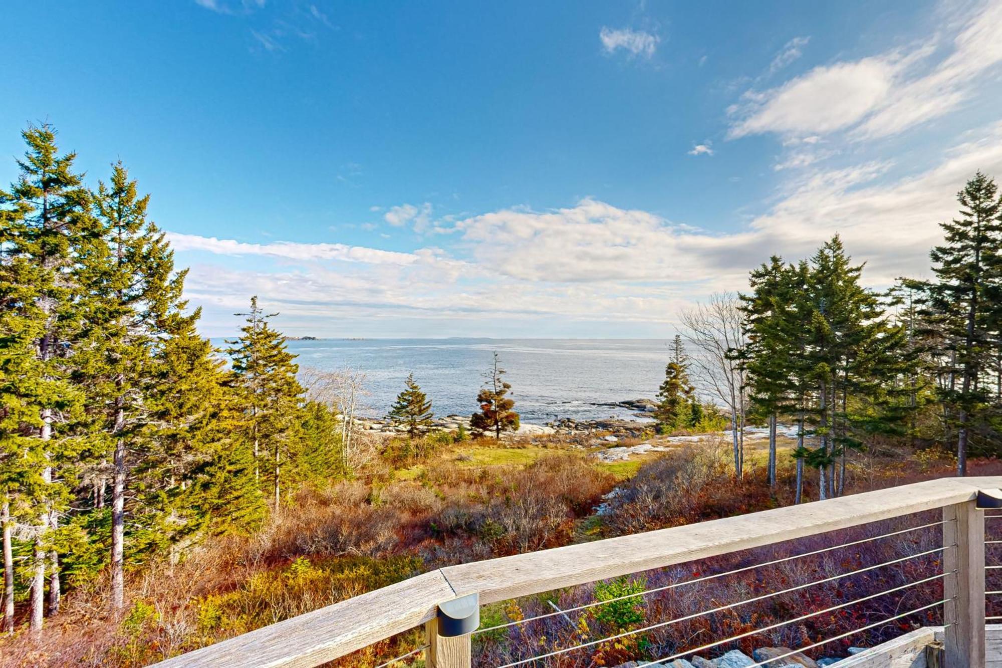 Вилла Oceanfront Gem East Boothbay Экстерьер фото